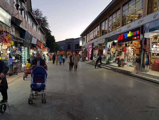 Best Hotels In Murree For Honeymoon Couples